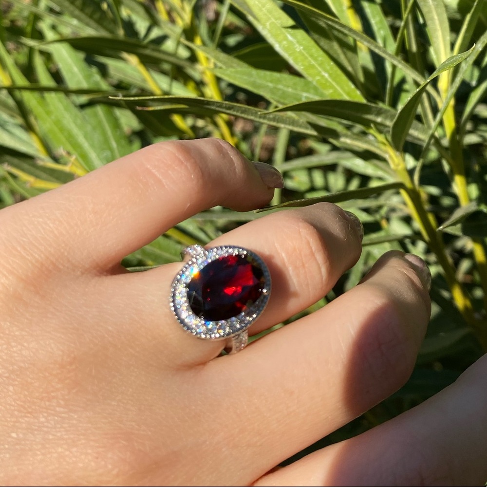 NEW 925 Sterling Silver Red Stone Ring - Picture 3 of 6